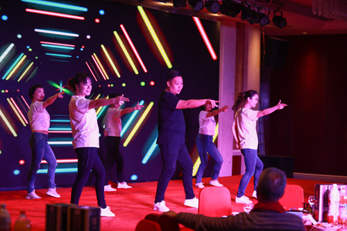 大禹漢光2018年“同心同行，共創(chuàng)未來”主題年會圓滿成功