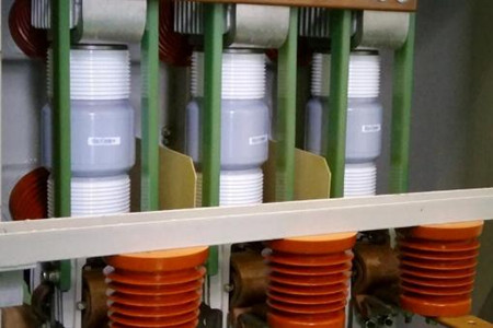 真空滅弧室什么時(shí)候更換合適？